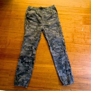 Cameo pants for boys - XL (size 18)